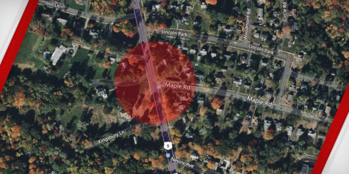 Water main break causes road blockage in Longmeadow
