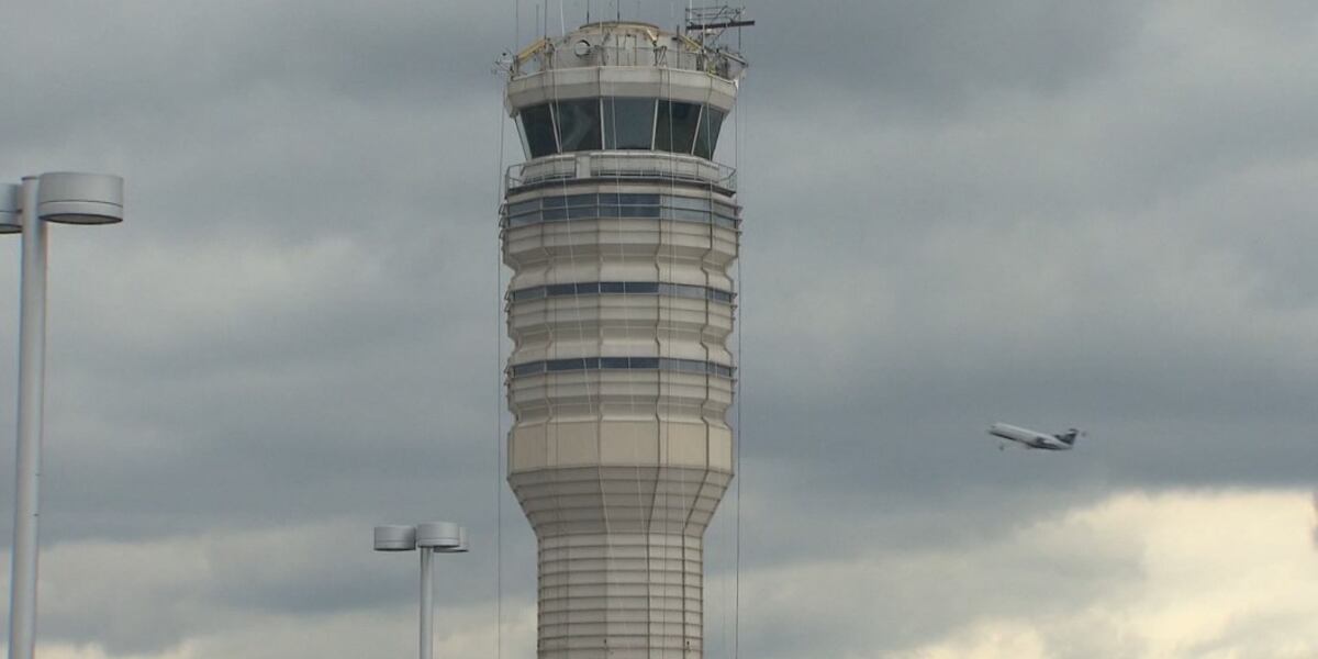 FAA says it has lifted temporary closure of airspace over El Paso, Texas
