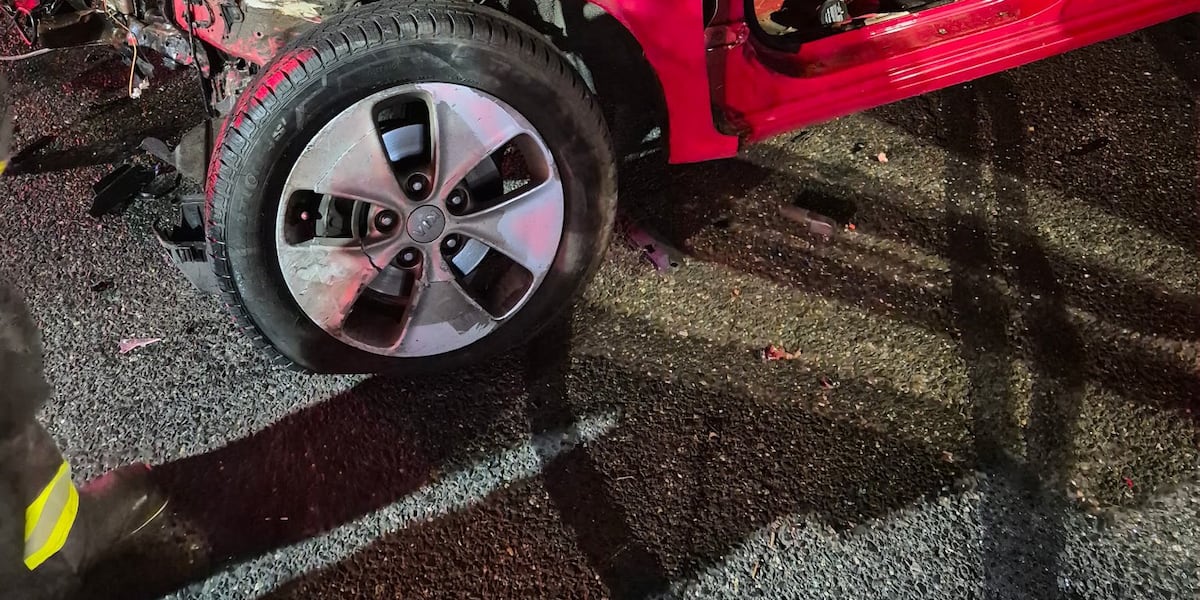 One injured in Springfield crash