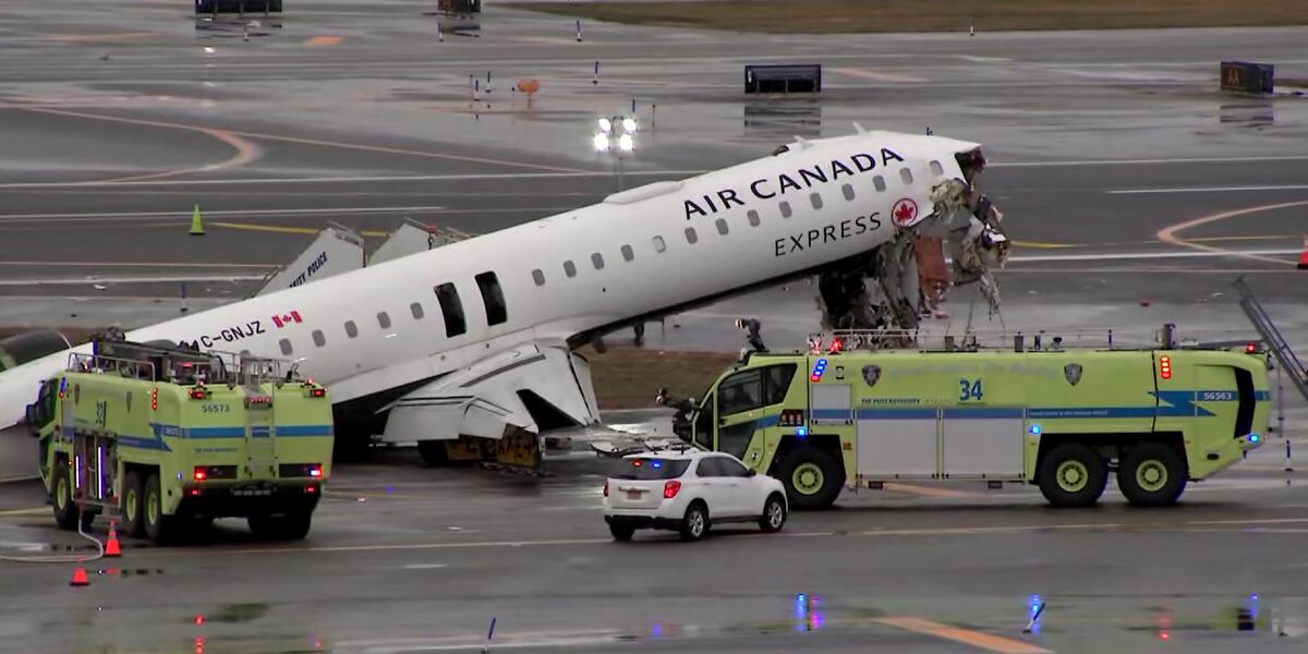 Former air traffic controller weighs in on LaGuardia plane crash