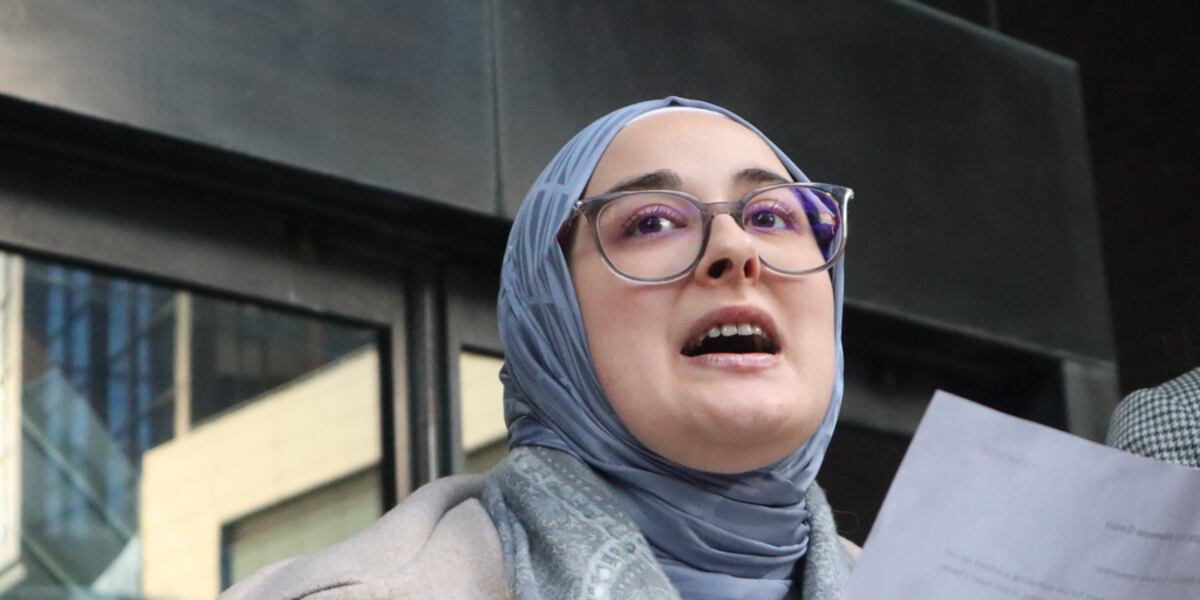 Judge blocks deportation of Tufts University student