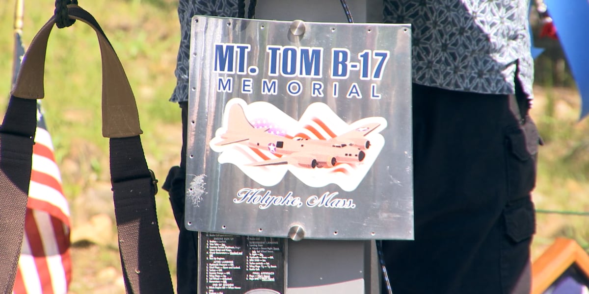 Ceremony held to honor the 80th anniversary of the B-17 crashing into Mt. Tom
