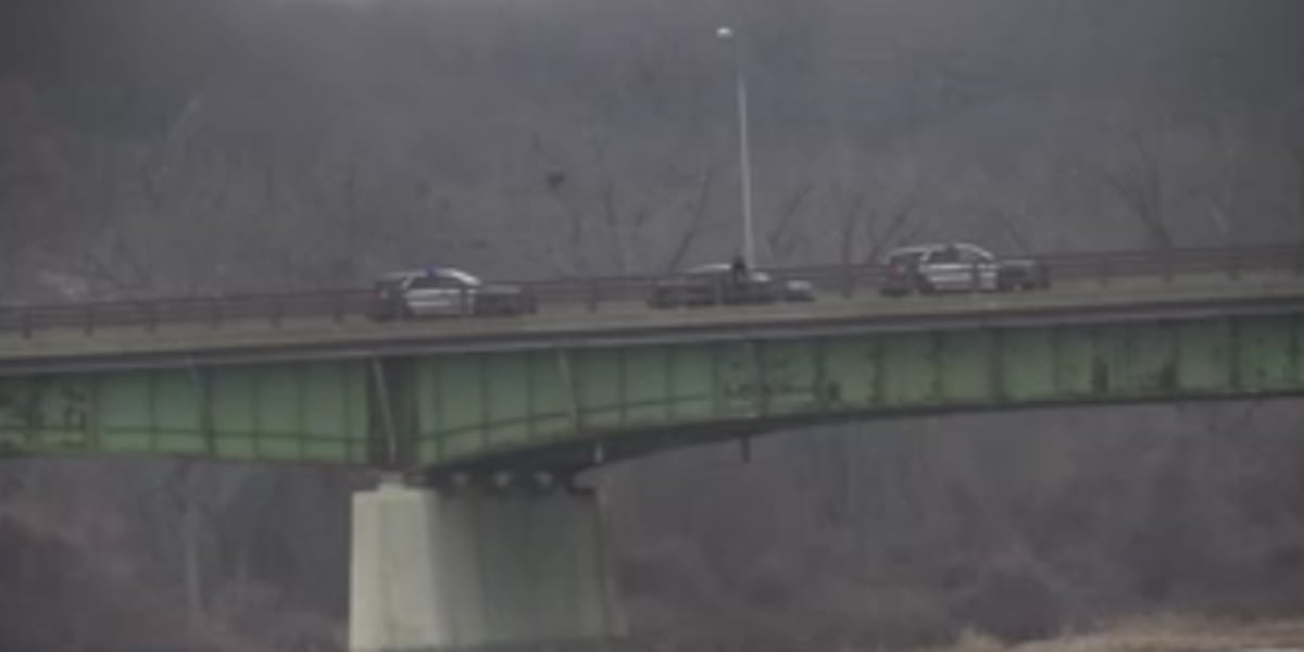 Search resumes for body in Connecticut River in South Hadley
