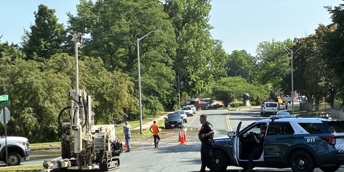 Water main break closes Church Street in Chicopee