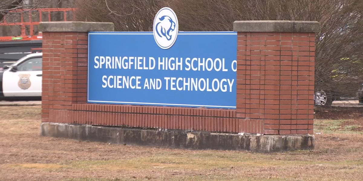 Suspicious package sends three Springfield schools into lockdown