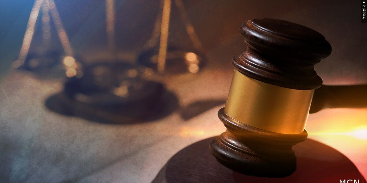 Windsdor man pleads guilty to making online threats