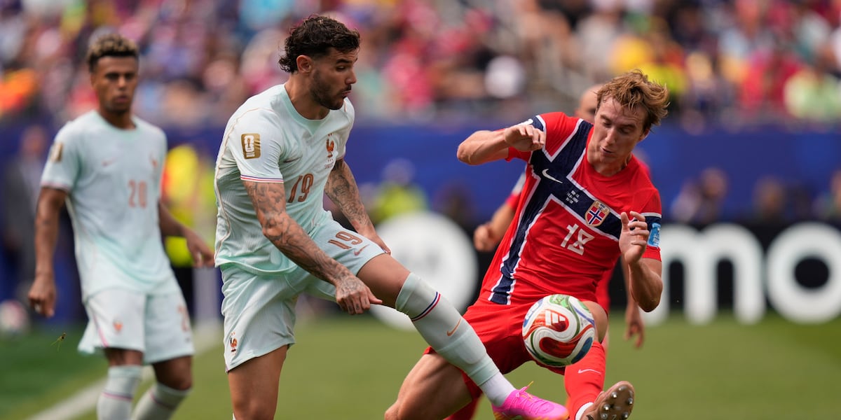 Boston City Hall Plaza pops with excitement for Norway and France’s World Cup match