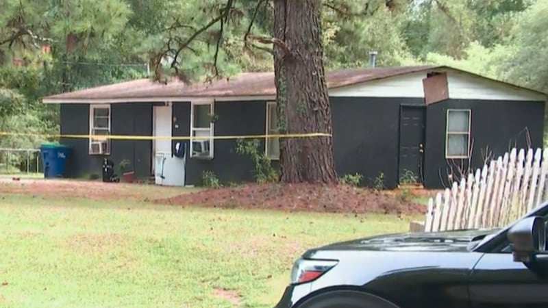 South Fulton Police say Fairburn officer shot man, 2 dogs after animals charged