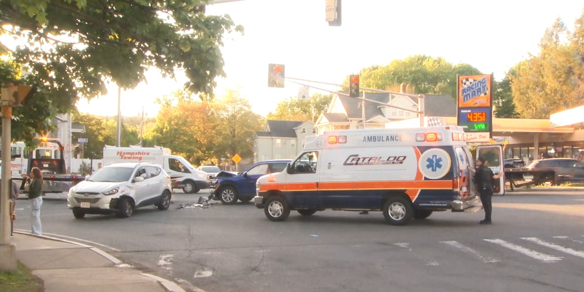 Two injured in Holyoke crash