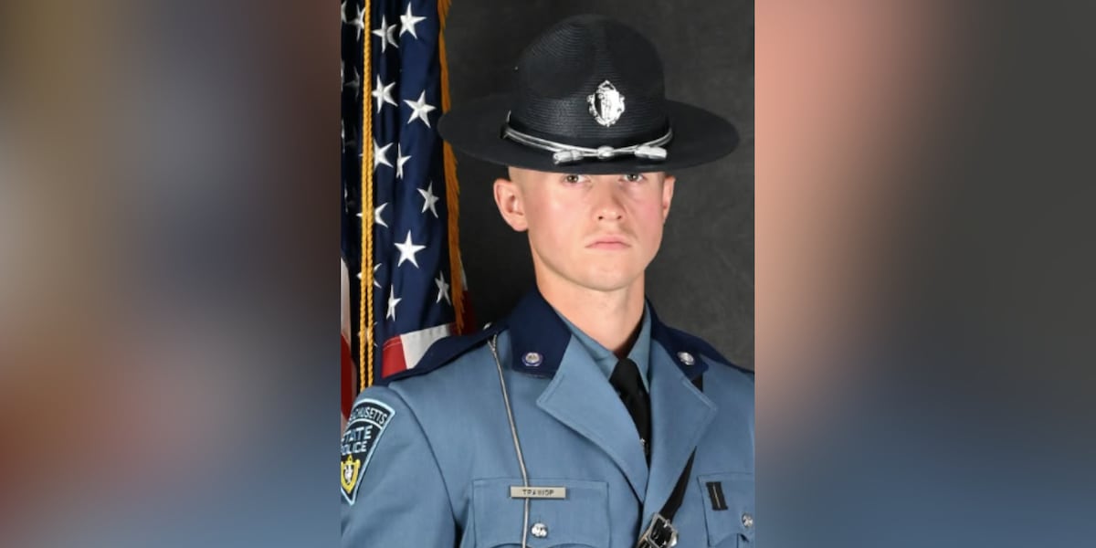 State Trooper honored at wake following fatal wrong-way collision