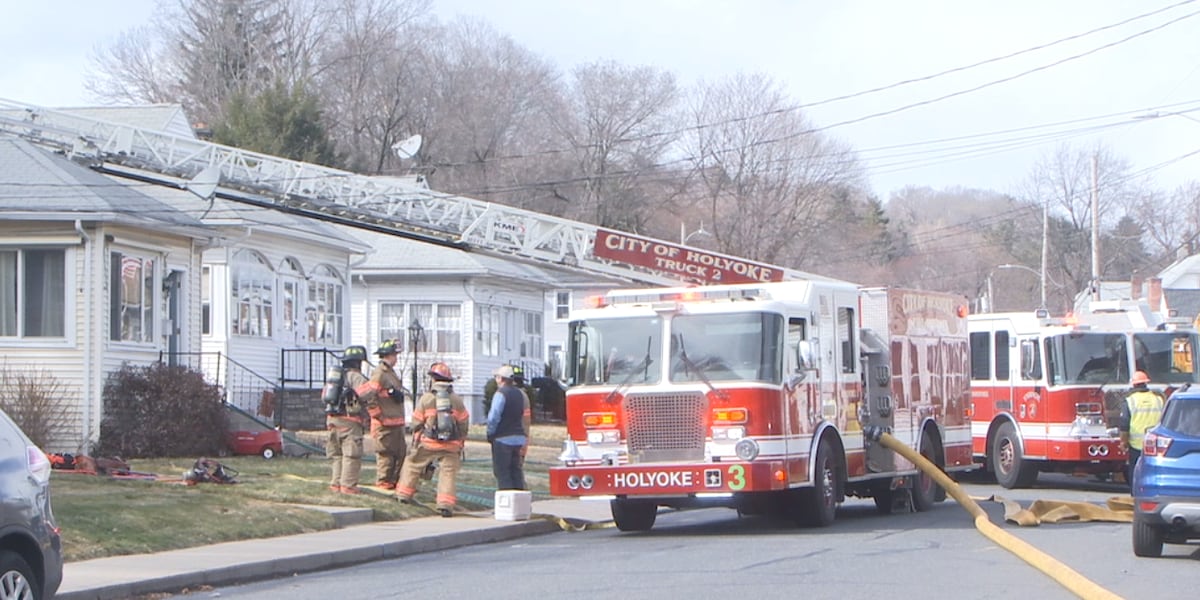 Firefighters respond to electrical fire in Holyoke