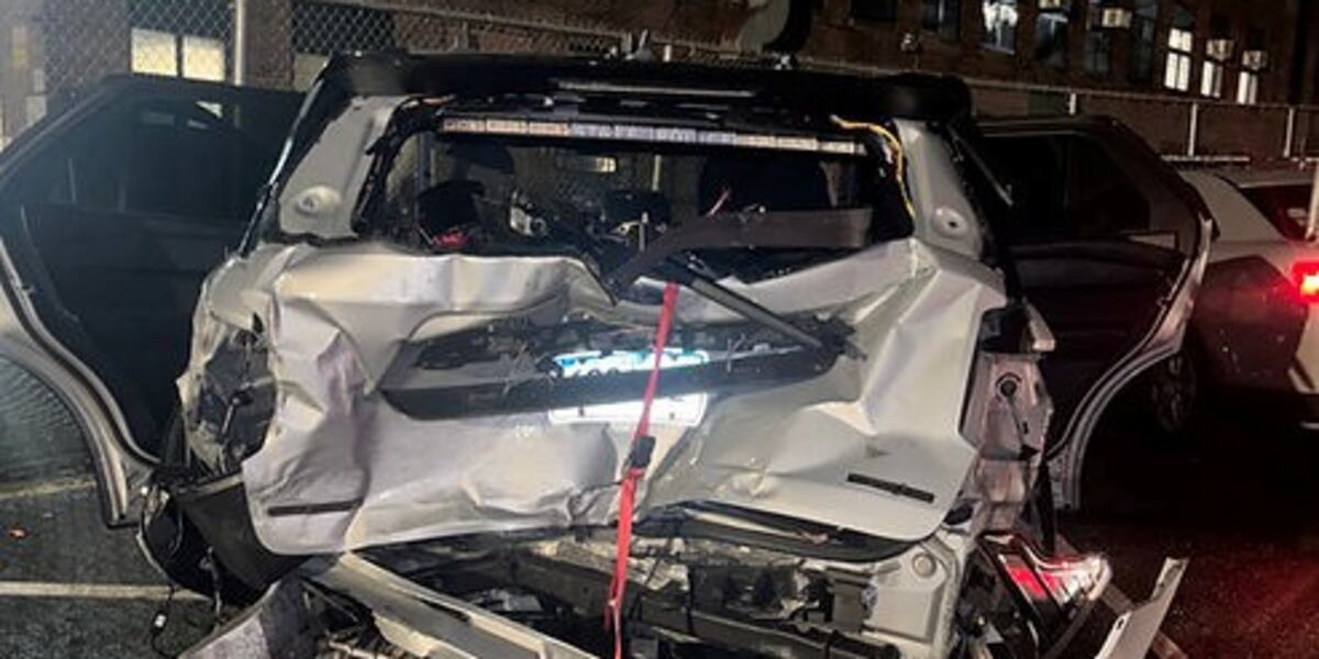 State police cruiser struck by driver on I-91 in East Windsor