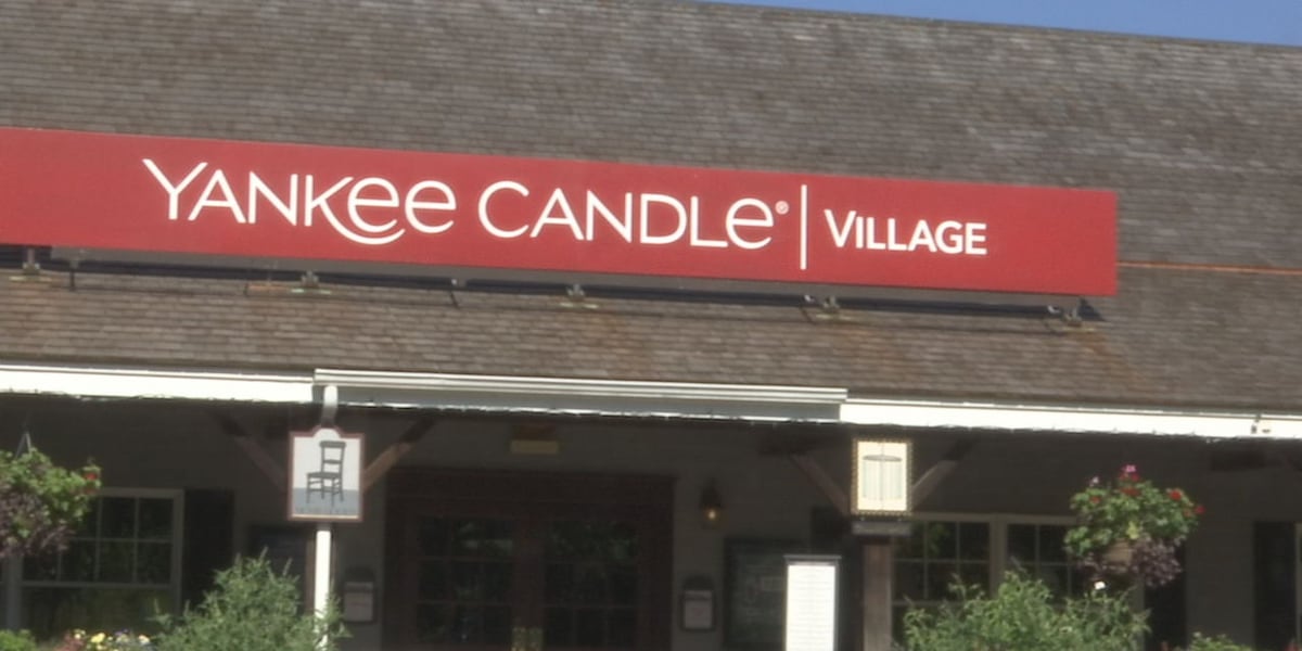 South Deerfield store offering holiday fun and last-minute gift options
