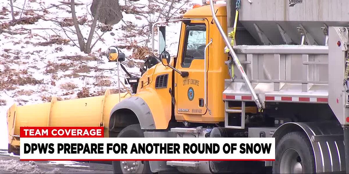 Dpw Rocks DPW crews preparing for weekend storm amid cleanup from Thursday’s snow