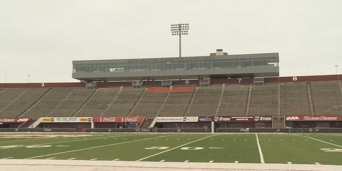 UMass Football hosts its annual pro day training camp