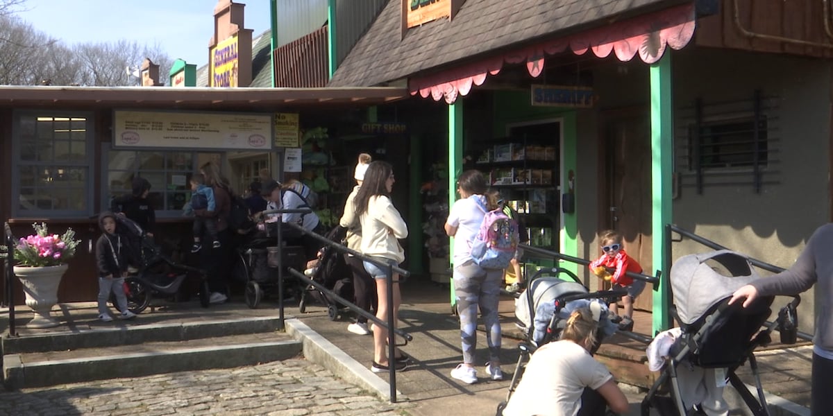 Lupa Zoo celebrates 30 years on opening day
