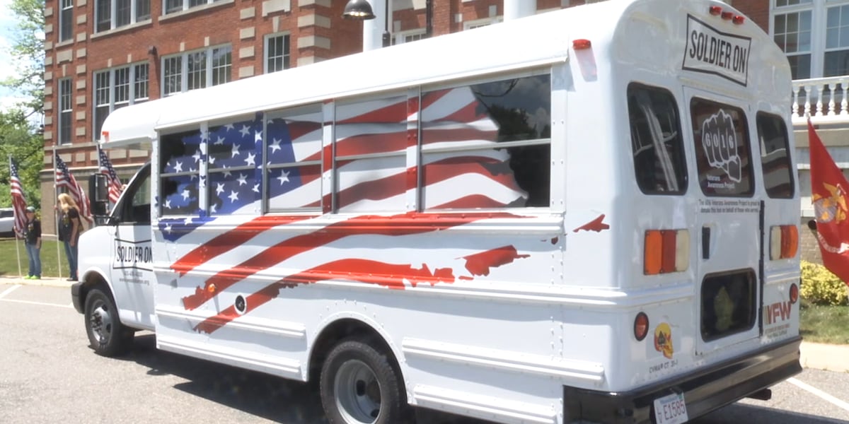 Soldier On receives new bus for carrying veterans