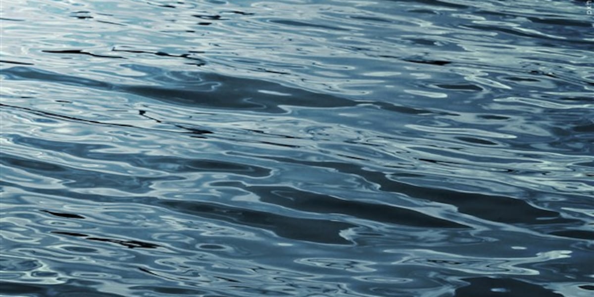 Crews responding to reports of person in river in South Hadley