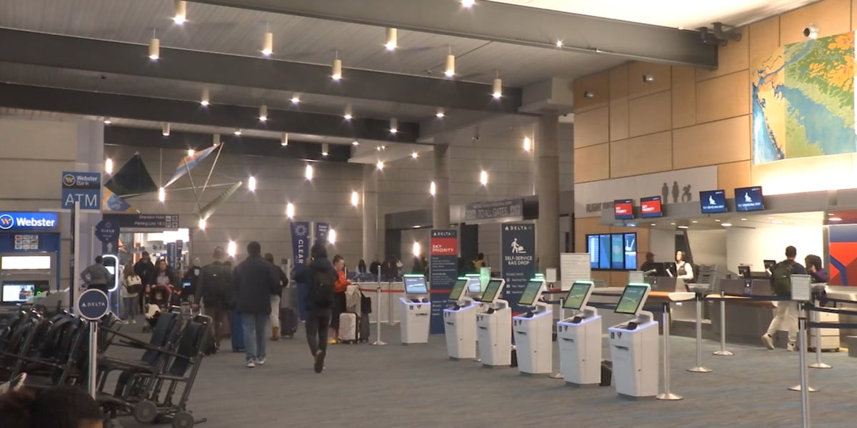 Getting answers on current holiday air travel conditions